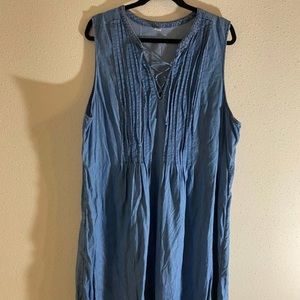 Denim pleated front sleeveless dress